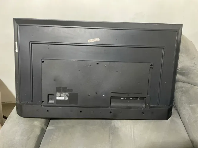 LOTE DE 6 TVs AOC PARA CONSERTO OU PEÇAS