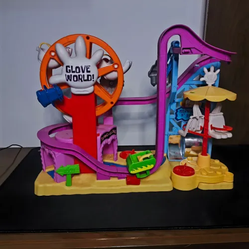 brinquedo Fisher-Price Imaginext Mundo da Luva do Bob Esponja.