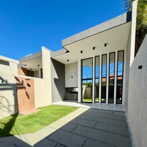 Casa com 3 suítes em Fortaleza