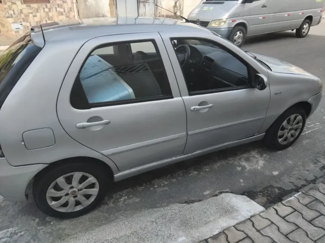 Fiat Palio ELX 1.3 MPI Flex 8V 4P 2005