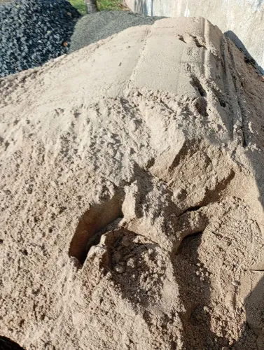 Areia e pedra