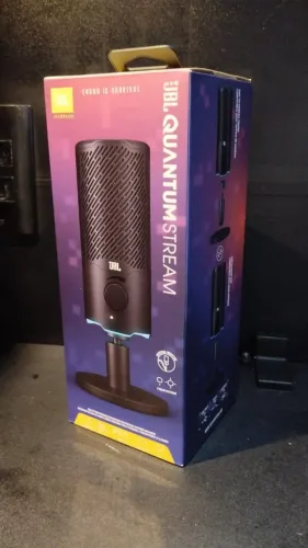Microfone Quantum Stream JBL Podcast