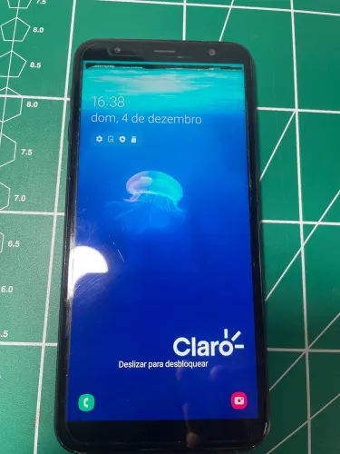 Galáxia j6 com defeito 