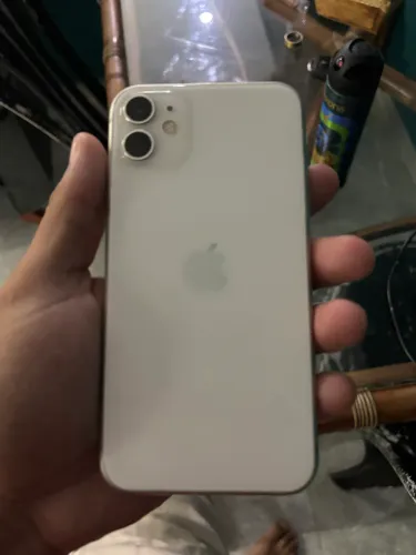 iPhone 11