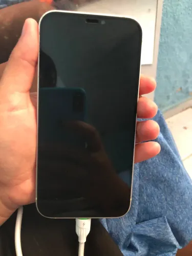iPhone 12