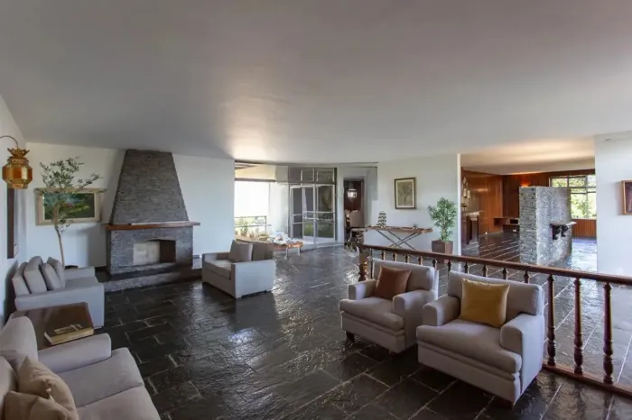 Casa à Venda - São Luíz, 5 Quartos, 700 m2