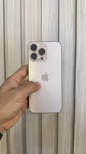 iPhone 16 Pro Max 256GB - Titânio Desert | Impecável | R$ 5.100