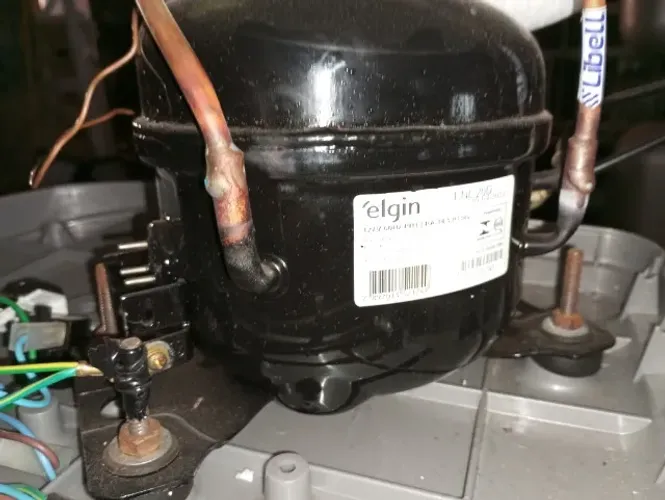 Motor Compressor USADO Elgin ENL 20D 1.1/2 HP 127V R134a Ano 2022