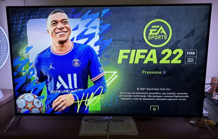 SMART TV PHILIPS 55" SEMINOVA CONSERVADA E FUNCIONANDO TUDO, SOM E IMAGEM PERFEITOS 