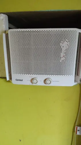 Vende - se ar condicionado