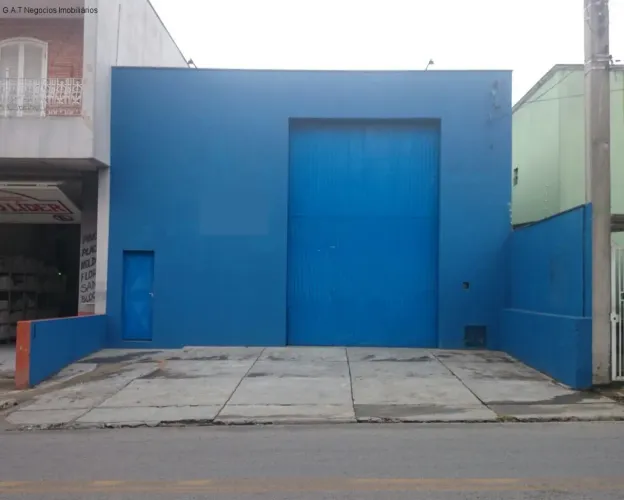 Barracão Comercial para Locação em Sorocaba-SP, Jardim Zulmira 3 Vagas de Garagem, 262m² d