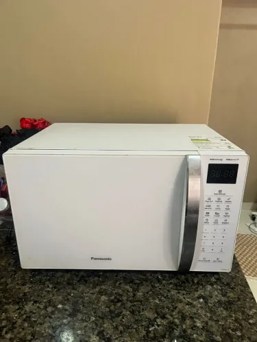 Vende-se, microondas