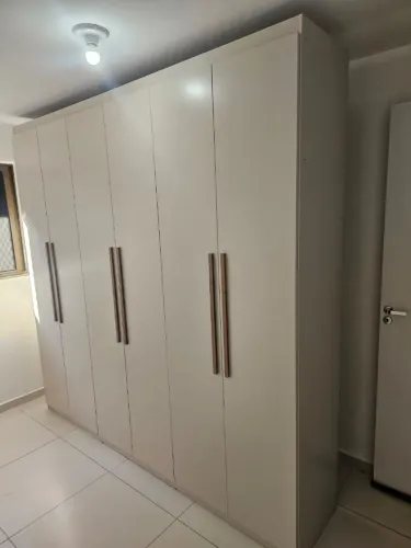 Guarda roupa casal