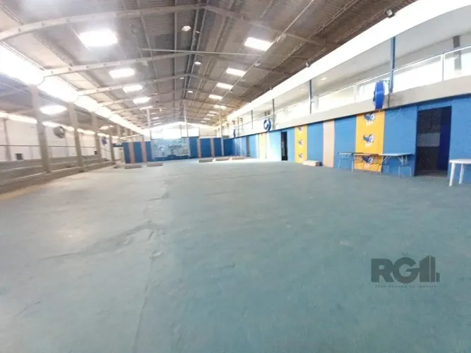 Galpão/Depósito/Armazém para Alugar no Bairro Restinga com 1875 m² de Área Útil
