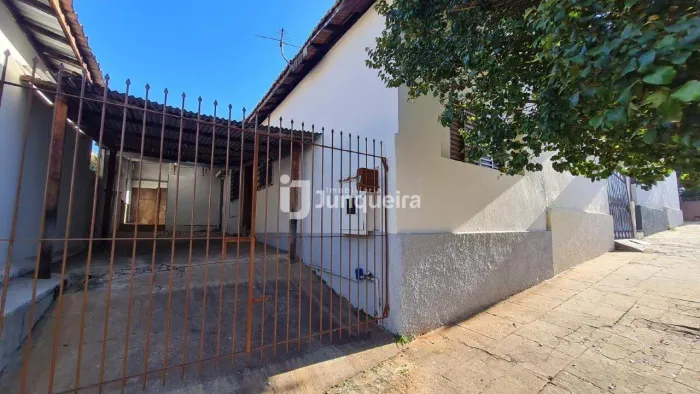 Casa para aluguel, 1 quarto, 1 vaga, Vila Rezende - Piracicaba/SP