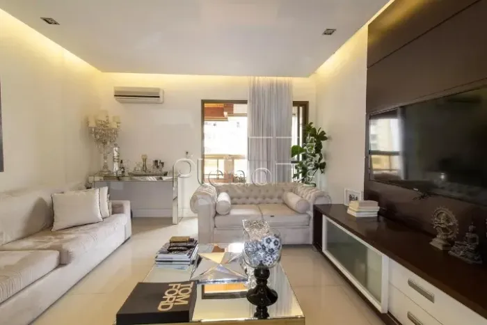 Apartamento à venda em Campinas, Cambuí, com 4 quartos, com 135 m²