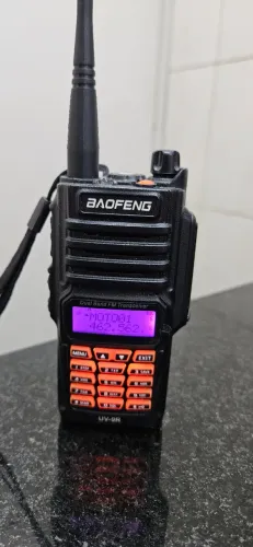 Rádio Baofeng UV-9R