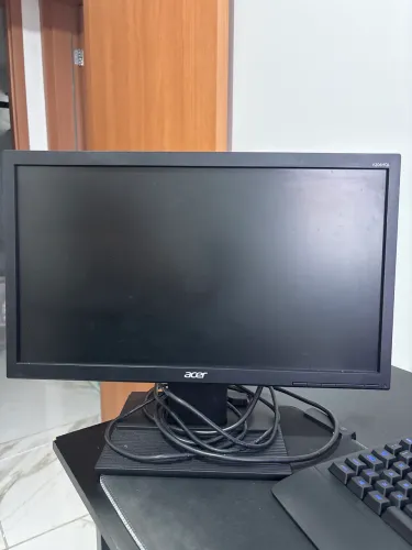 Monitor Acer V206HQL ABI - Preto - Tela 19,5? - HD - 60Hz - 5ms - VGA - DVI
