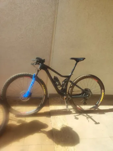 Bike carbono Full