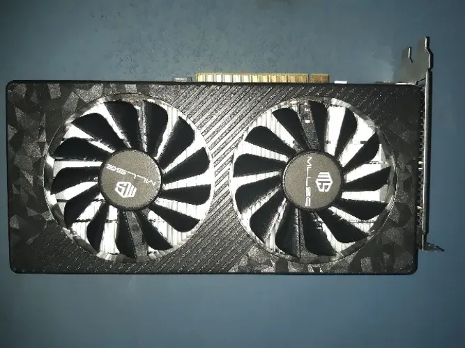 Placa de Vídeo AMD RX 590 8GB GDDR5, 2304SP, 256Bit, PCI Express 3.0 × 16, 6Pin