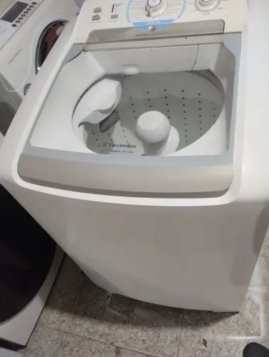 Máquina de lavar roupa 