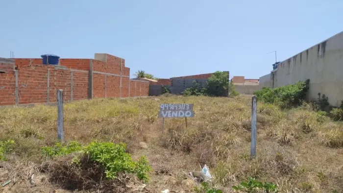VENDO LOTE NO ABAÍS PROXÍMO A PRAIA