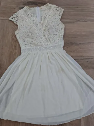 Dois vestidos femininos Tam M