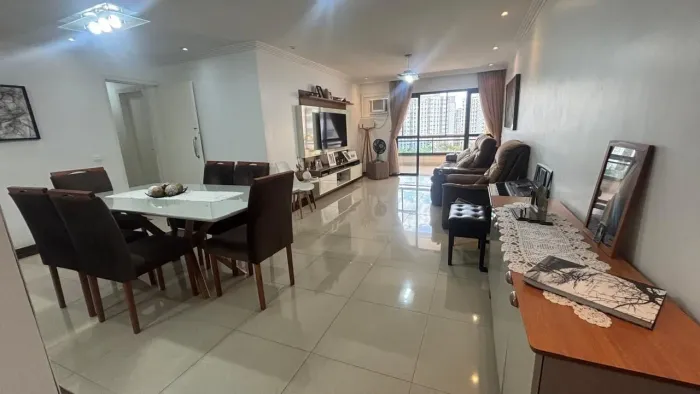 Grand Prix, Apartamento com 4 quartos, suíte e dependência completa, 2 vagas.