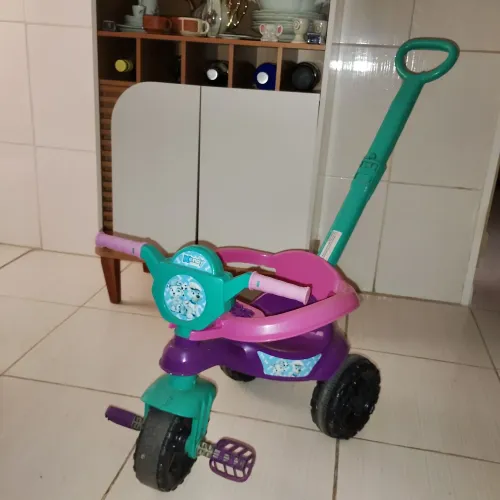 Motoquinha infantil