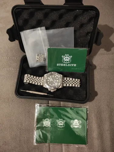 Relógio steeldive submariner 41mm automático