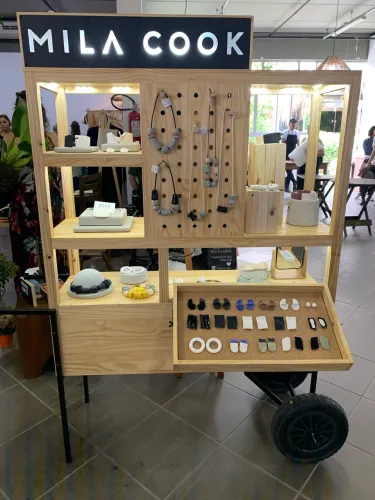 Carrinho expositor de feira