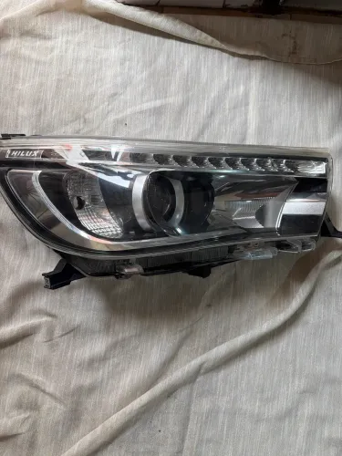 Farol SRX 2018-2020 Lado passageiro/direito