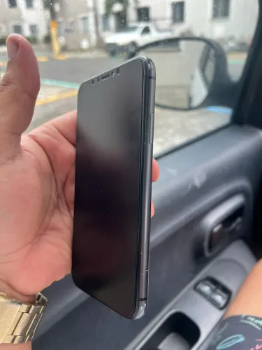 iPhone 11 64GB