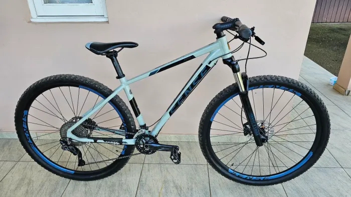 Bicicleta Sense Rock Evo aro 29