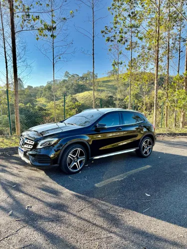 Mercedes-Benz GLA 250 Sport 2.0 TB 16V 4X2 211cv Aut. 2019