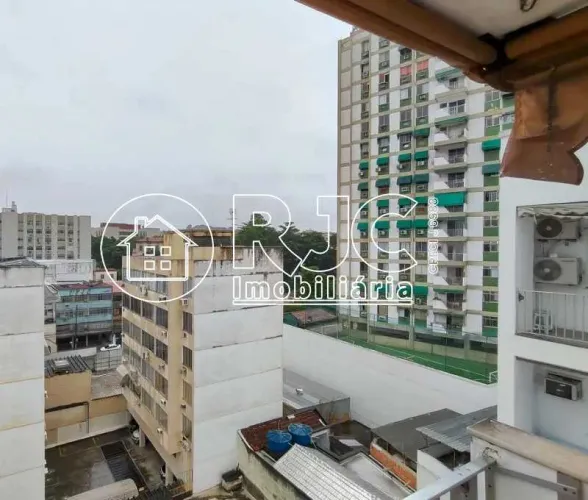 Apartamento : Padrão / Residencial / Vila Isabel