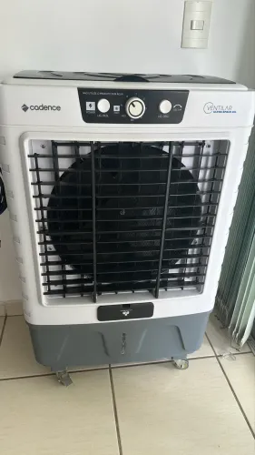 Climatizador de Ar Cadence 45 Litros, 3 Velocidades 220V