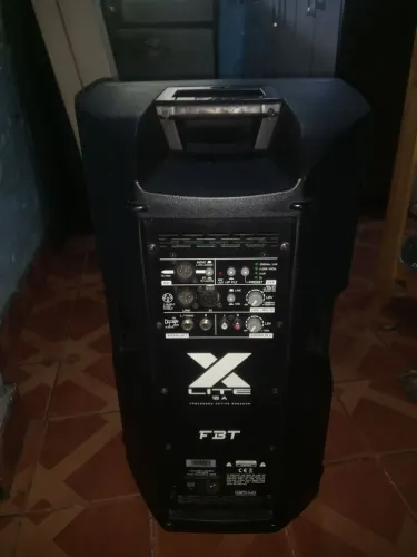 Vendo uma caixa fotográfica 12 polegada