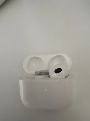 AirPods Geração 3 Lado direito + estojo