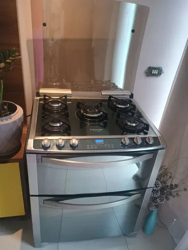 Fogão 5 bocas Electrolux Espelhado 