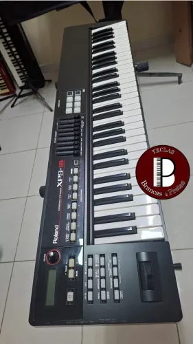 Teclado Roland XPS-10 - Pack de timbres Nord e Yamaha - Aceito Trocas - Dividimos em 12x