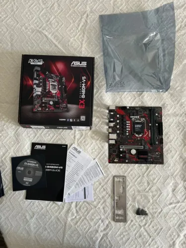 Placa-Mãe ASUS EX-B460M-V5, Intel LGA 1200, mATX, DDR4, Preto e Vermelho - EX-B460M-V5