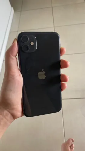 iPhone 11 64GB