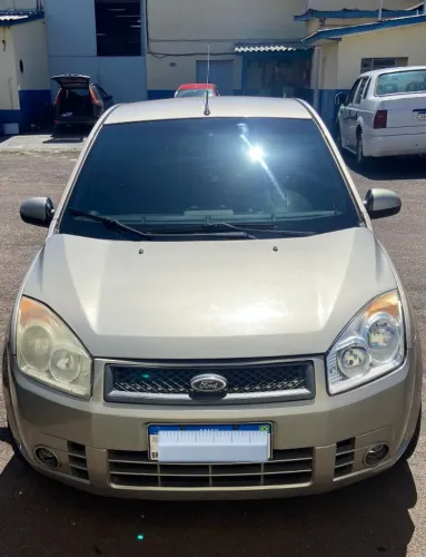 Ford Fiesta 1.0 8V Flex/class 1.0 8V Flex 5P 2010