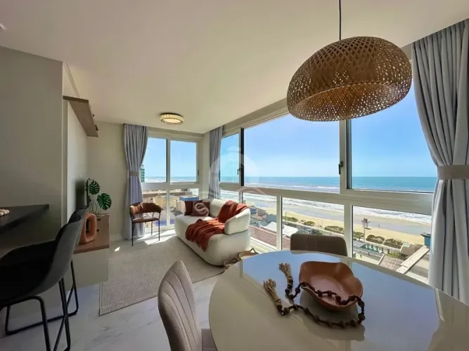 Apartamento decorado com vista mar, prazo em 60x direto