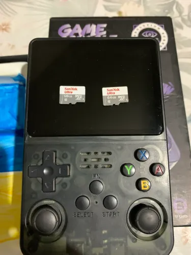 Vendo Game Portátil R36s turbinado