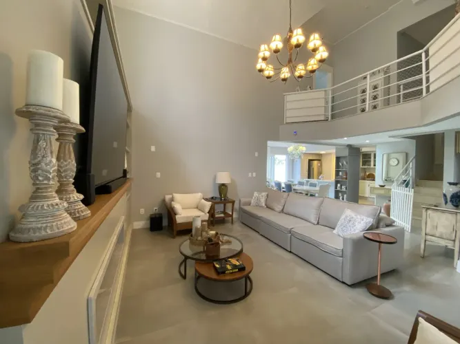 Casa para Venda em Florianópolis, JURERE INTERNACIONAL, 3 dormitórios, 3 suítes, 5 banheir