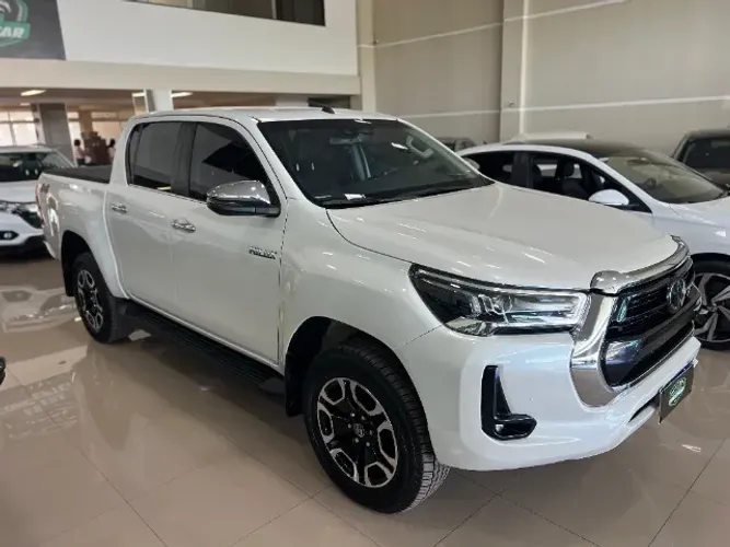 Toyota Hilux CD SRX 4X4 2.8 TDI 16V Diesel Aut. 2021