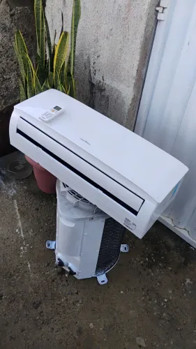 Ar condicionado funcionando perfeitamente