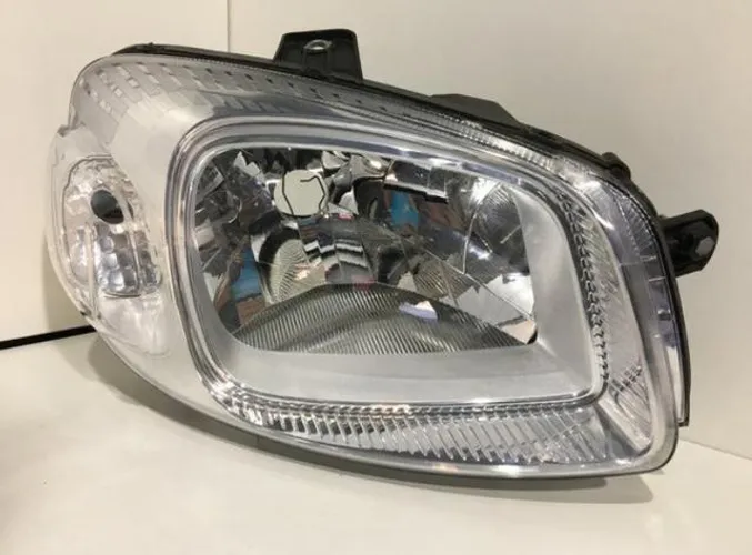 Farol Direito Fiat Uno Vivace/ Nova Fiorino 2010 2011 2012 2013 2014 Cromado Original